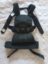 BabyBjörn Baby Carrier One